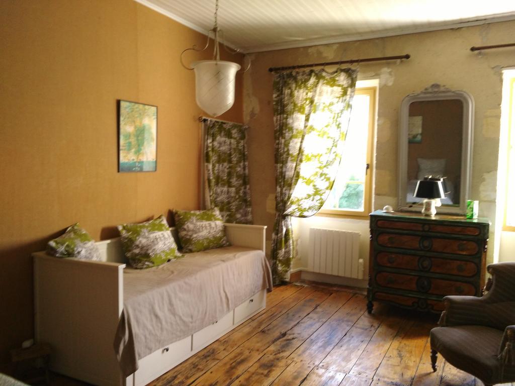 Chambre D'Hotes Le Moulin De Moulis Buitenkant foto